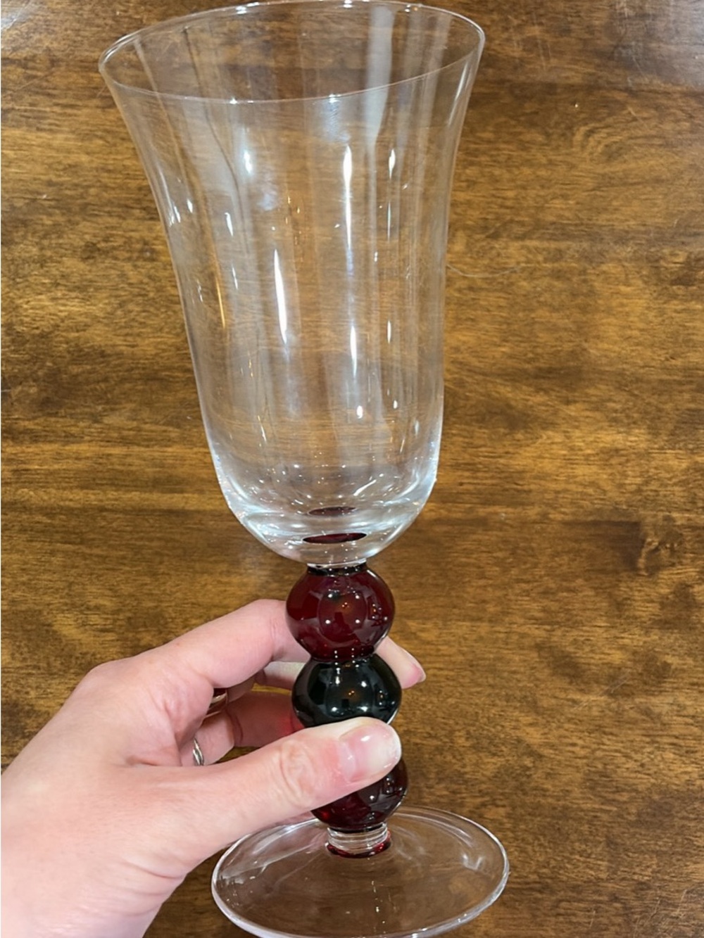 Neiman Marcus Clear Wine Glasses with Red & Green Bead Stems (Set of 8) - Picture 4 of 4